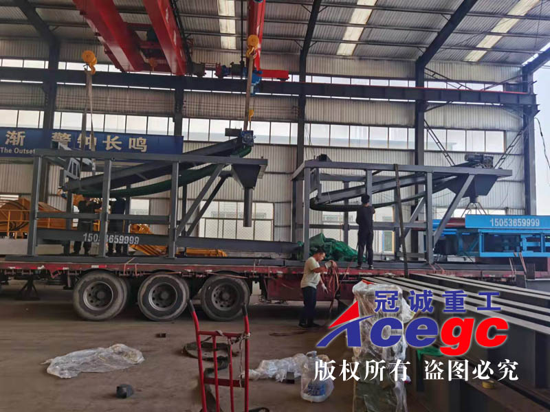 尾礦溜槽選礦機廠家發貨現場